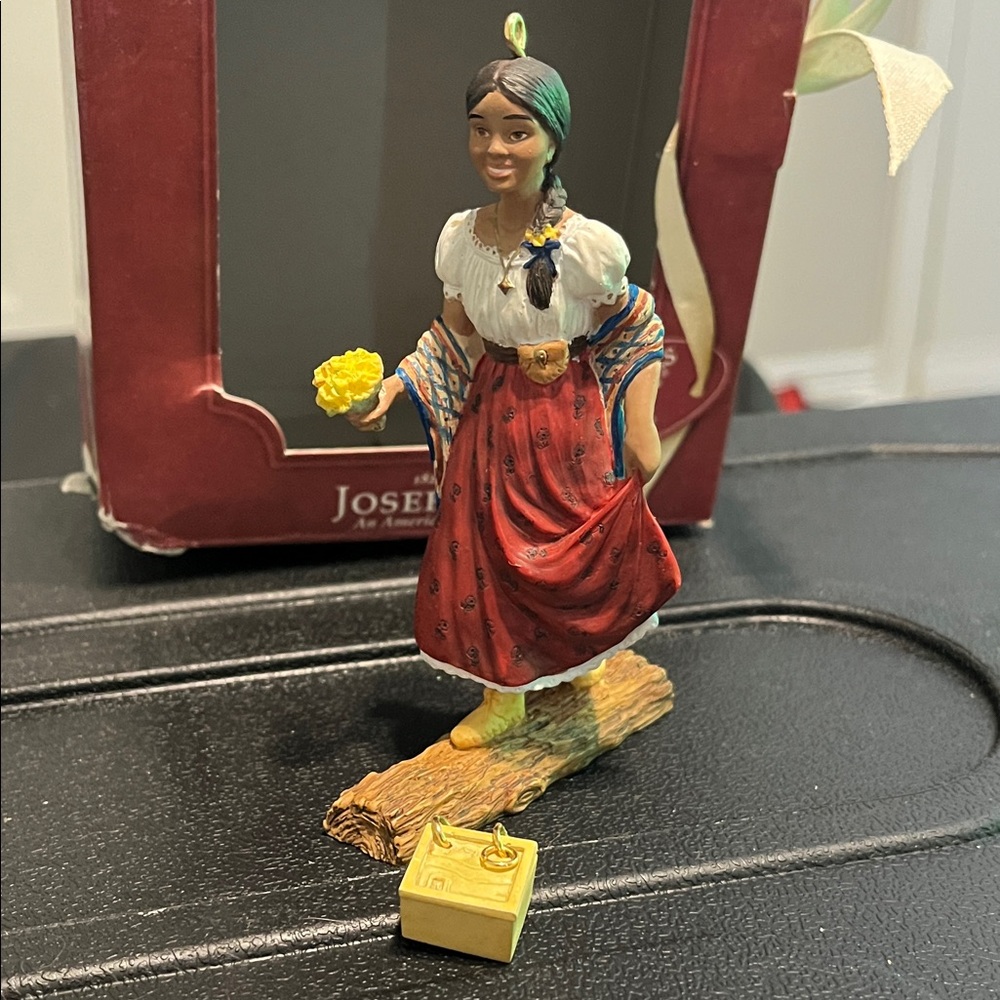 Hallmark keepsake ornament The american girls collection Josefina native indian